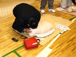 AEDを使用した実技