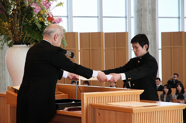 https://www.jhs.tohoku-gakuin.ac.jp/info/content/140402-1_06.jpg