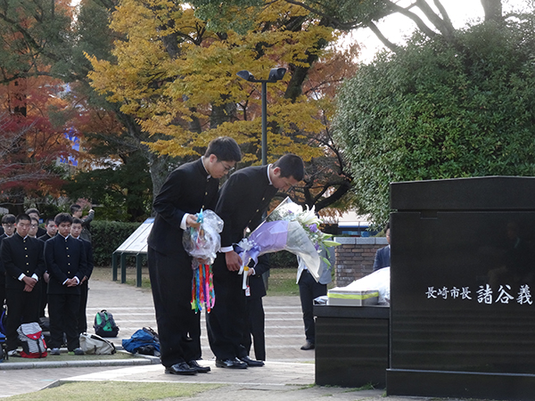 https://www.jhs.tohoku-gakuin.ac.jp/info/content/160108-3-3.JPG